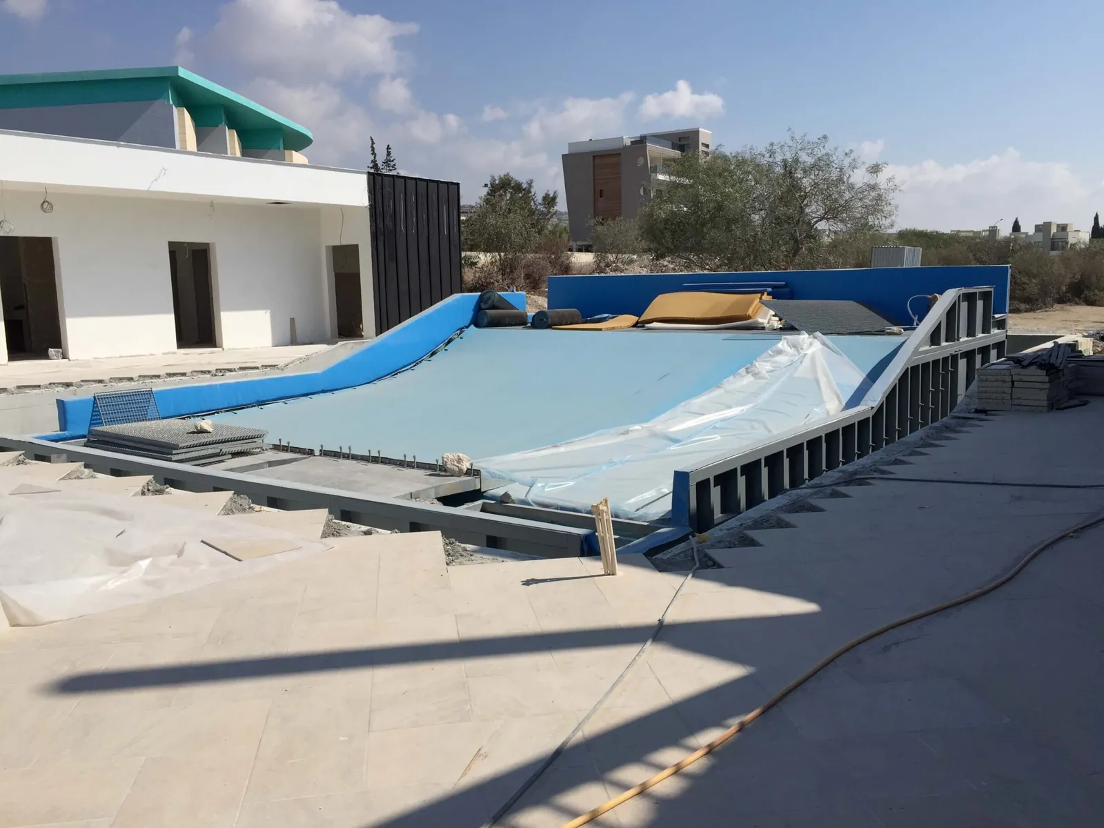 Two Waves Restaurant & Bar, Mouttagiaka, Limassol — image 1