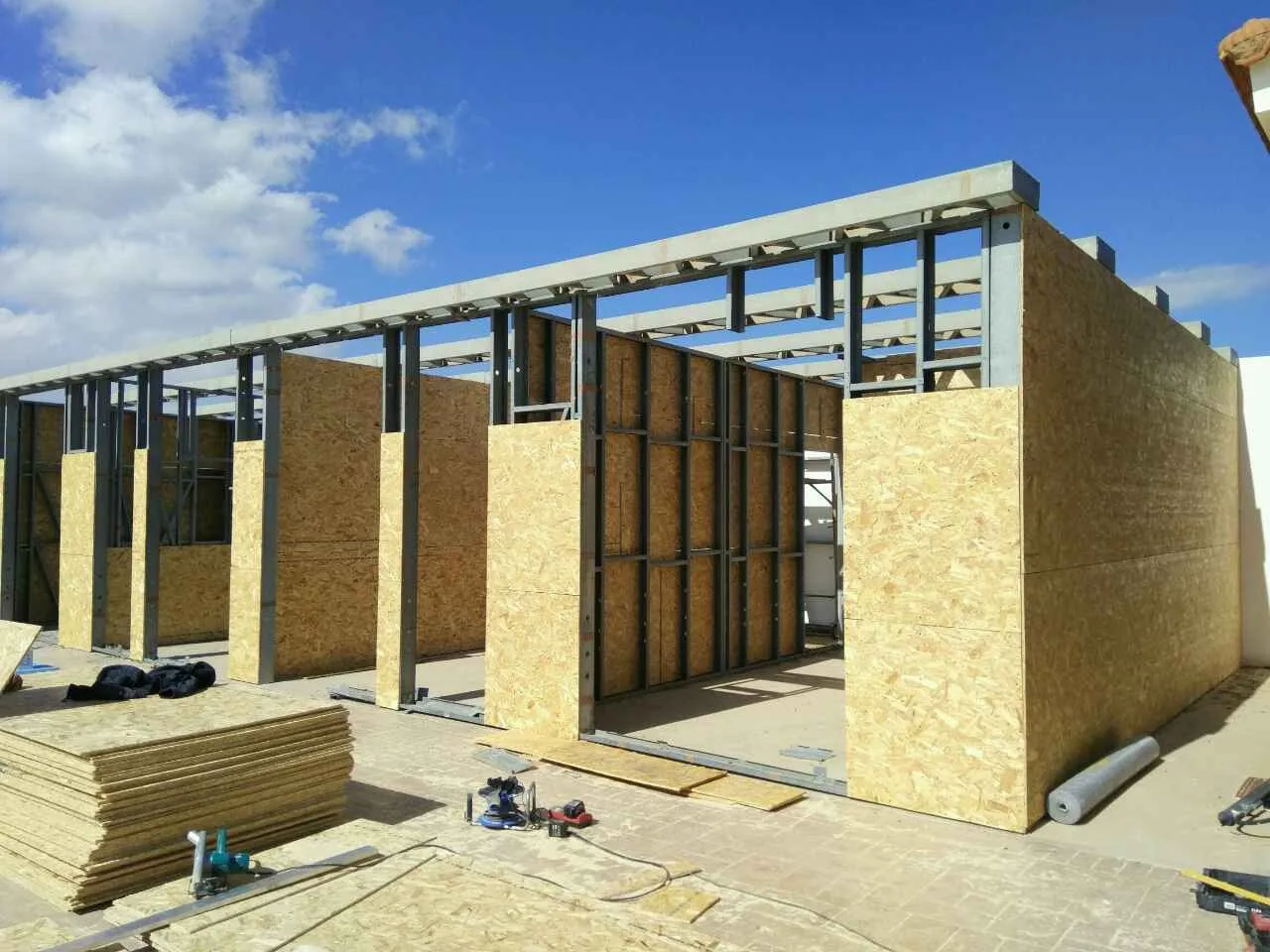 סטודיוני נופש, קאבו גרקו, finished exterior